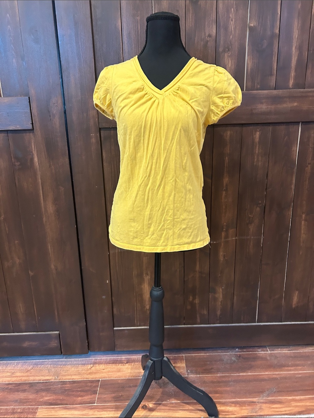 Yellow V-Neck Short Sleeve Tee